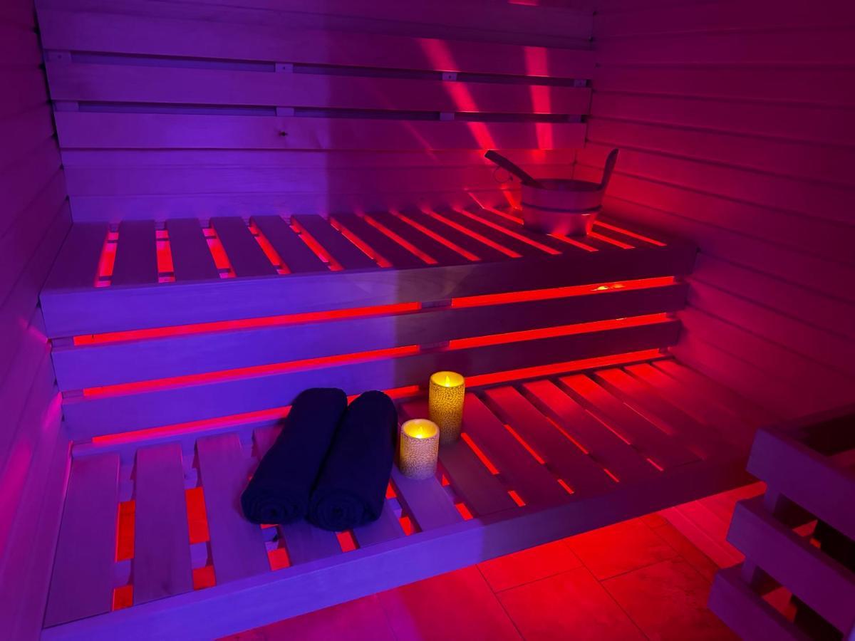 Oxxotel & Spa Valognes Εξωτερικό φωτογραφία