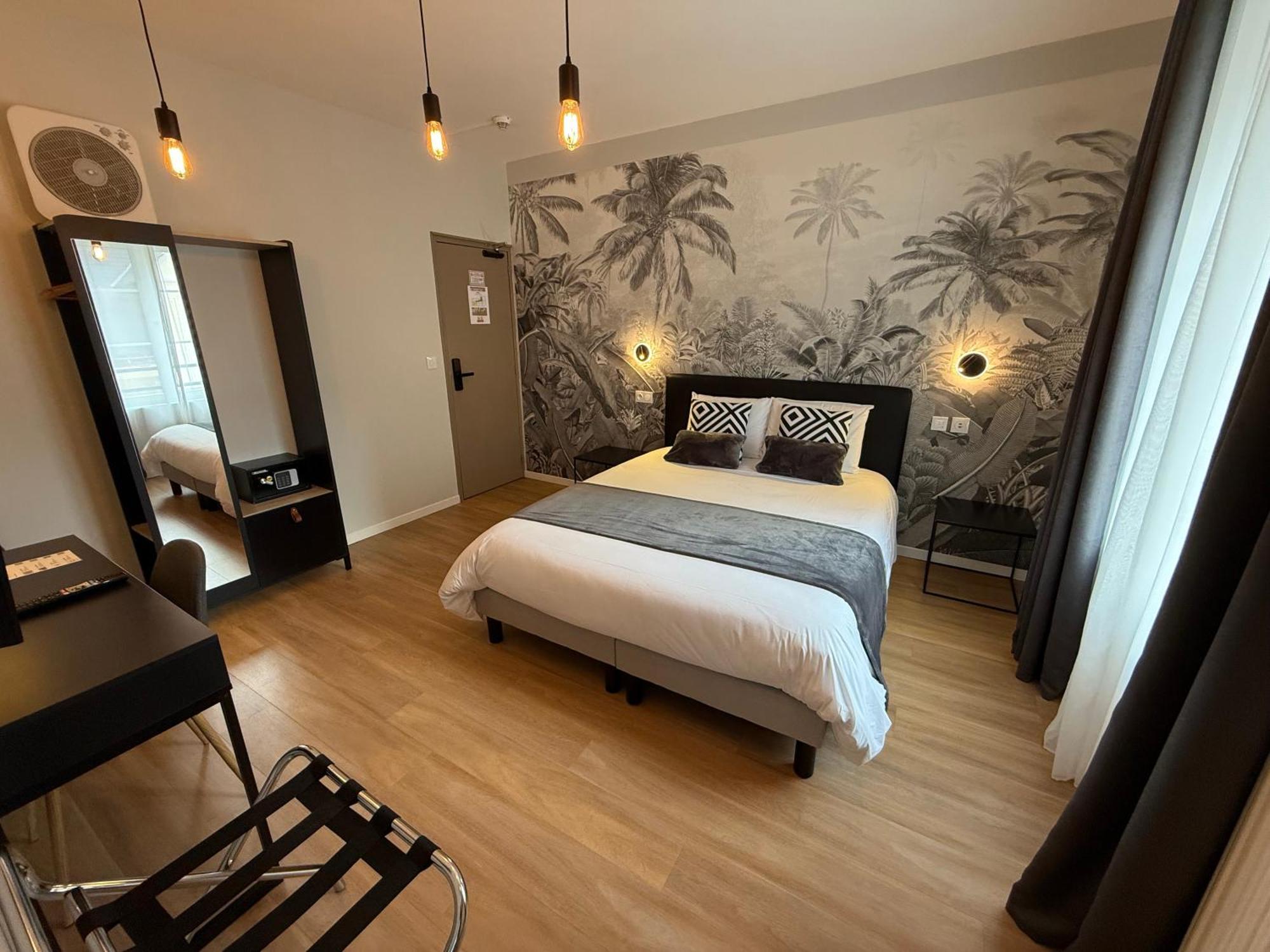 Oxxotel & Spa Valognes Εξωτερικό φωτογραφία